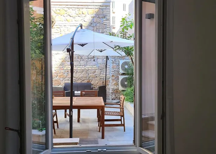 Appartement Trastevere Incantevole Con Patio Esterno Privato Rome